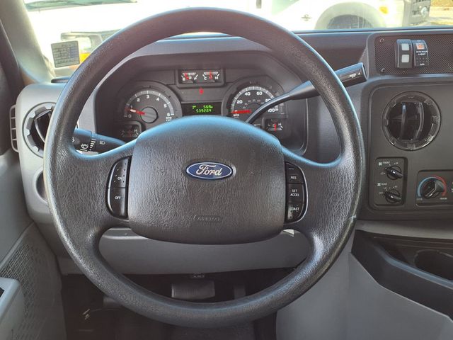 2016 Ford Econoline Commercial Cutaway 10 Passenger Shuttle Bus - 22986515 - 27