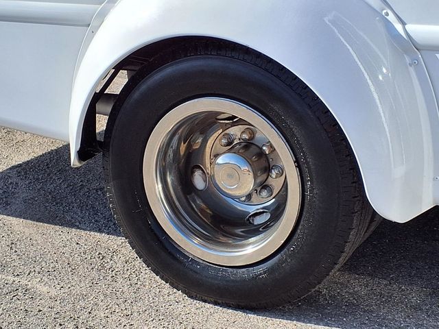 2016 Ford Econoline Commercial Cutaway 10 Passenger Shuttle Bus - 22986515 - 34