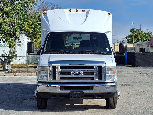 2016 Ford Econoline Commercial Cutaway 10 Passenger Shuttle Bus - 22986515 - 8