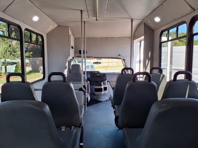 2016 Ford Econoline Commercial Cutaway 11 +2 Passenger Shuttle Bus w/Wheelchair - 22928307 - 21