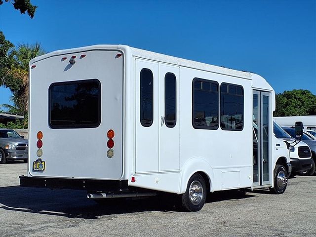 2016 Ford Econoline Commercial Cutaway 11 +2 Passenger Shuttle Bus w/Wheelchair - 22928307 - 2