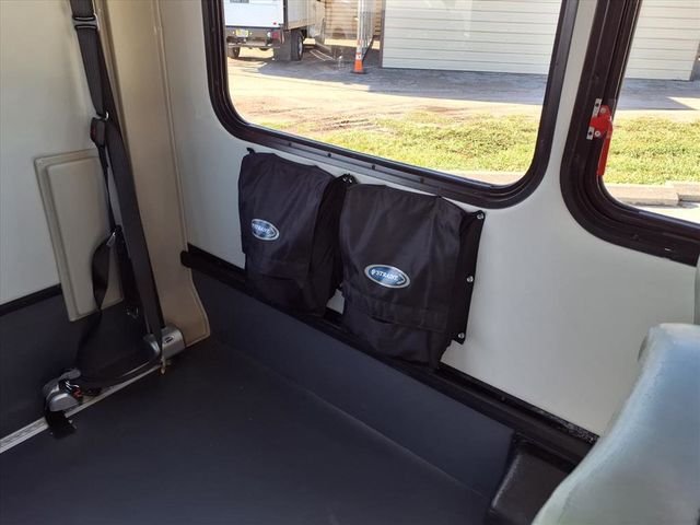 2016 Ford Econoline Commercial Cutaway 11 Passenger Shuttle Bus w/Wheelchair - 22928307 - 19