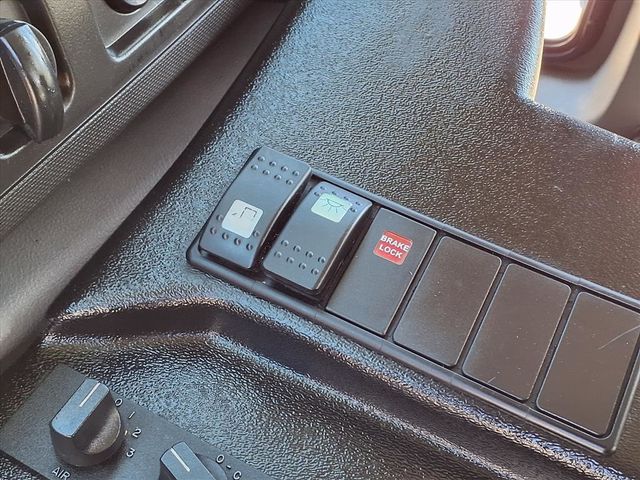 2016 Ford Econoline Commercial Cutaway 11 Passenger Shuttle Bus w/Wheelchair - 22928307 - 38