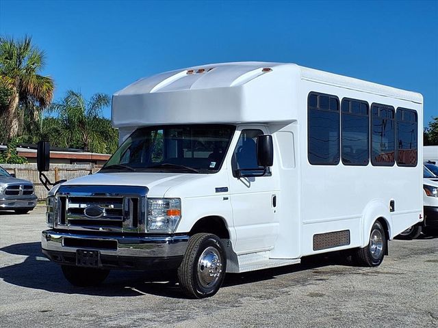 2016 Ford Econoline Commercial Cutaway 11 Passenger Shuttle Bus w/Wheelchair - 22928307 - 8