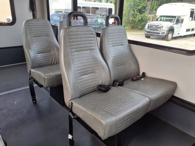 2016 Ford Econoline Commercial Cutaway 11 Passenger Shuttle Bus w/Wheelchair - 23058093 - 17