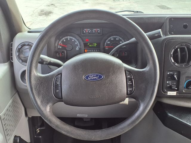 2016 Ford Econoline Commercial Cutaway 11 Passenger Shuttle Bus w/Wheelchair - 23058093 - 33