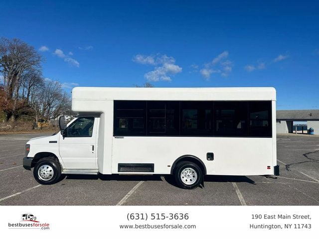 2016 Ford Econoline Commercial Cutaway 12 Passenger Non CDL Wheelchair Shuttle - 22703553 - 9