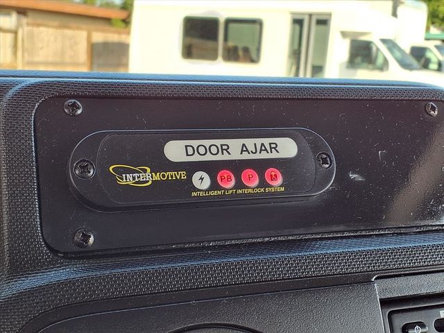 2016 Ford Econoline Commercial Cutaway 13 Passenger Shuttle Bus w/Wheelchair - 22935500 - 89