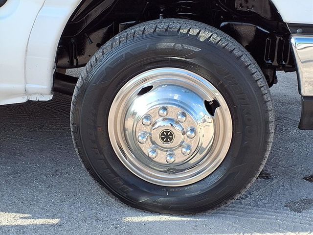 2016 Ford Econoline Commercial Cutaway 13 Passenger Shuttle Bus w/Wheelchair - 22935500 - 94