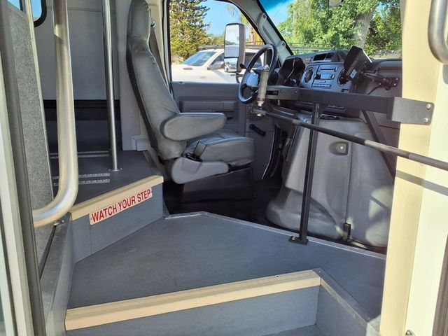 2016 Ford Econoline Commercial Cutaway 13 Passenger Shuttle Bus w/Wheelchair - 23030702 - 14