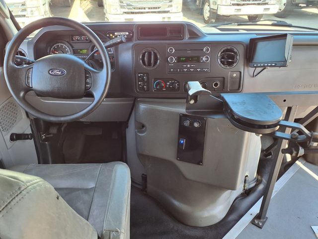 2016 Ford Econoline Commercial Cutaway 13 Passenger Shuttle Bus w/Wheelchair - 23030702 - 23