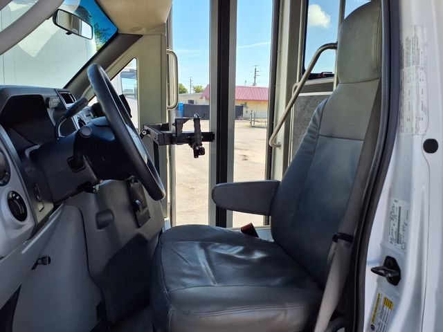 2016 Ford Econoline Commercial Cutaway 13 Passenger Shuttle Bus w/Wheelchair - 23030702 - 26