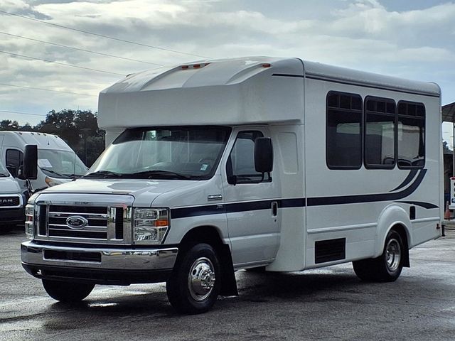 2016 Ford Econoline Commercial Cutaway 15 Passenger Shuttle Bus - 23091472 - 6