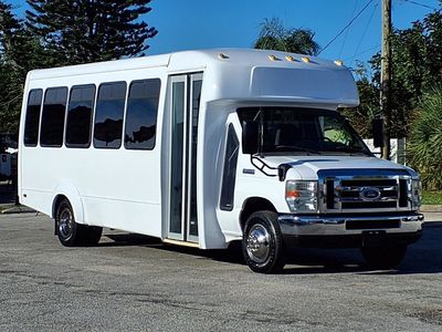 2016 Ford Econoline Commercial Cutaway - 1FDFE4FS7GDC46327