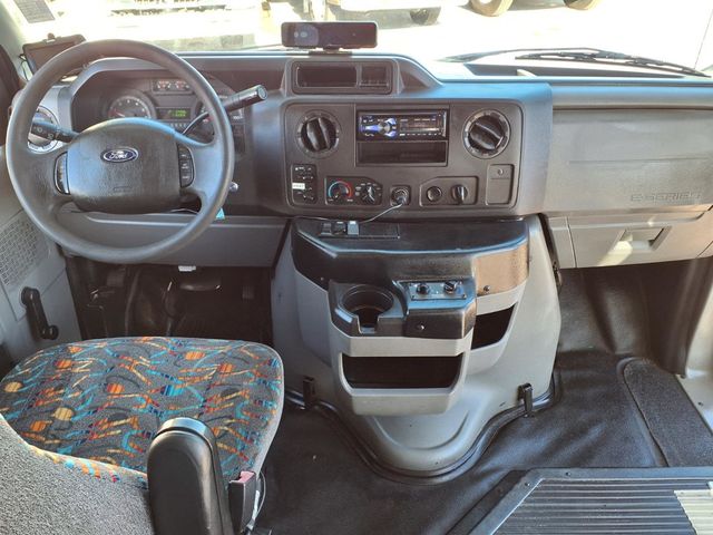 2016 Ford Econoline Commercial Cutaway 25 Passenger Shuttle Bus - 22999356 - 19