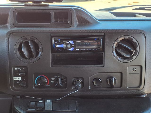 2016 Ford Econoline Commercial Cutaway 25 Passenger Shuttle Bus - 22999356 - 20