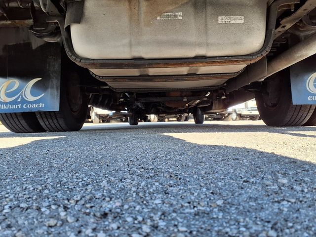 2016 Ford Econoline Commercial Cutaway 25 Passenger Shuttle Bus - 22999356 - 25