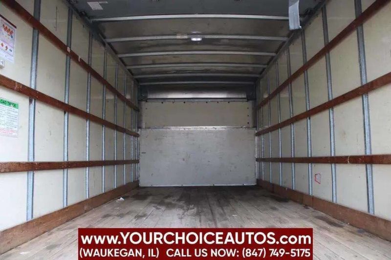 2016 Ford Econoline Commercial Cutaway E 350 SD 2dr 176 in. WB DRW Cutaway Chassis - 22914812 - 9