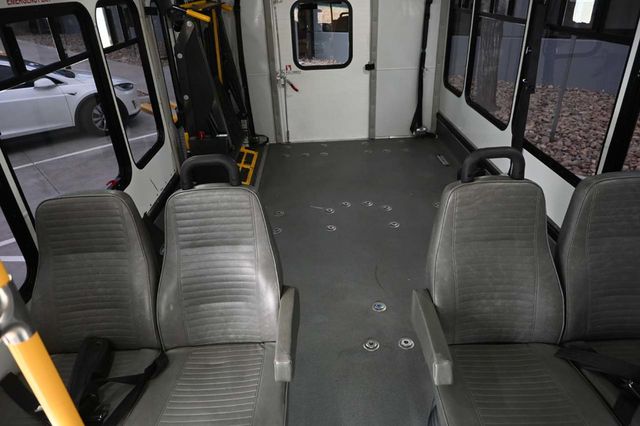 2016 Ford Econoline Commercial Cutaway E-350 SD Mobility Handicap Shuttle Bus - 22997335 - 17