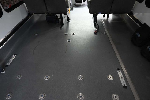 2016 Ford Econoline Commercial Cutaway E-350 SD Mobility Handicap Shuttle Bus - 23012812 - 27