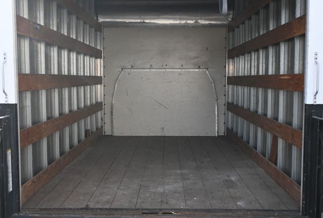 2016 Ford Econoline Commercial Cutaway E350 Super Duty  - 22112310 - 10