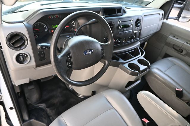 2016 Ford Econoline Commercial Cutaway E350 Super Duty  - 22112310 - 11