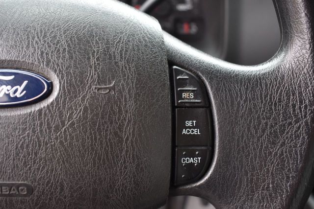 2016 Ford Econoline Commercial Cutaway E-350 Super Duty 176" DRW - 22112310 - 9