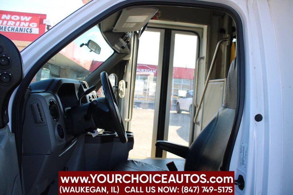 2016 Ford Econoline Commercial Cutaway E 450 SD 2dr Commercial/Cutaway/Chassis 138 176 in. WB - 22762567 - 10