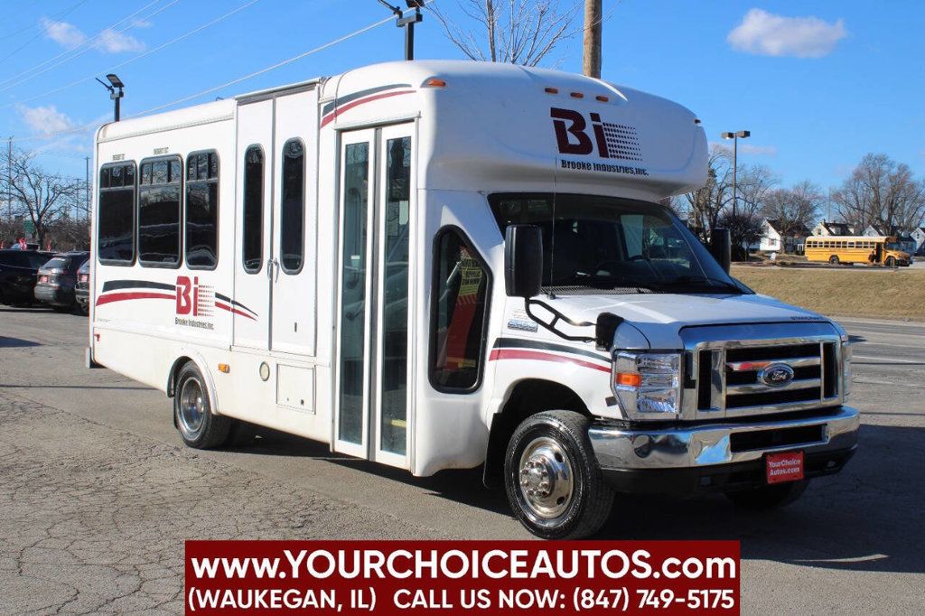 2016 Ford Econoline Commercial Cutaway E 450 SD 2dr Commercial/Cutaway/Chassis 138 176 in. WB - 22762567 - 1