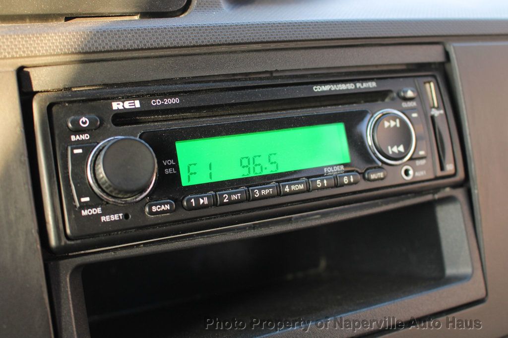 2016 FORD E-450 - Image 11