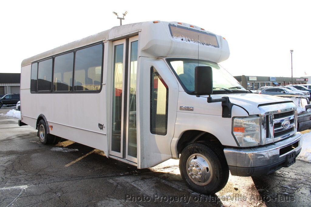 2016 FORD E-450 - Image 2