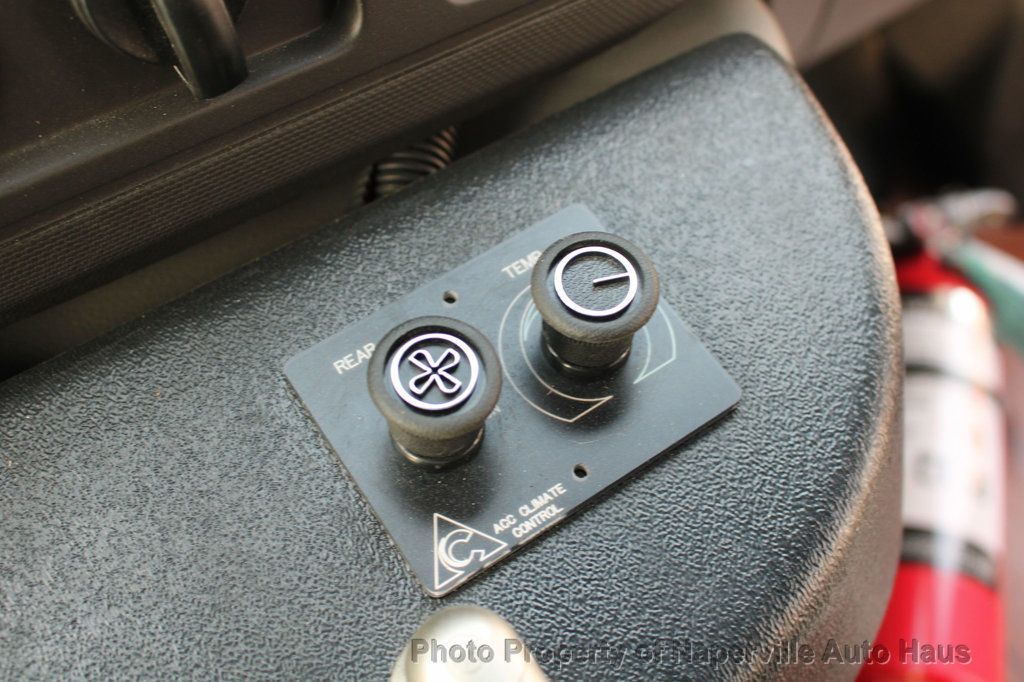 2016 FORD E-450 - Image 16