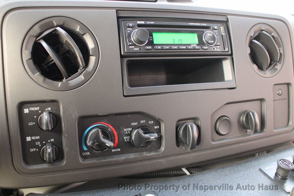 2016 FORD E-450 - Image 9