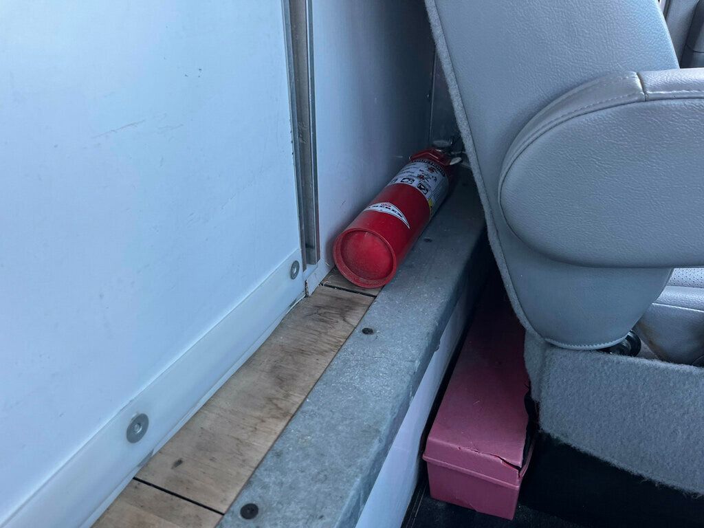 2016 Ford Econoline Commercial Cutaway READY TO WORK - 22939322 - 18