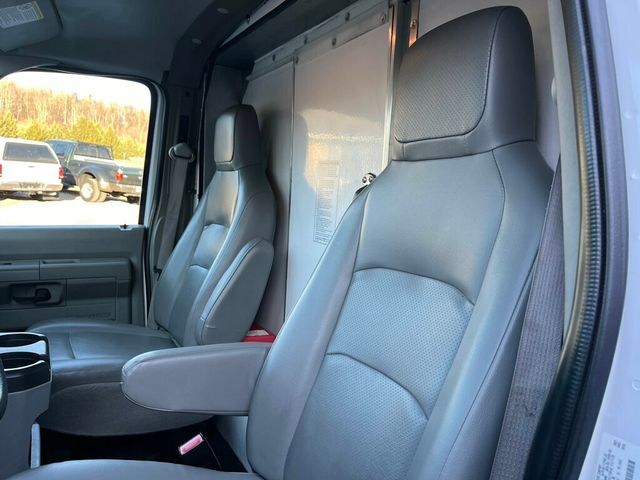 2016 Ford Econoline Commercial Cutaway READY TO WORK - 22939322 - 32