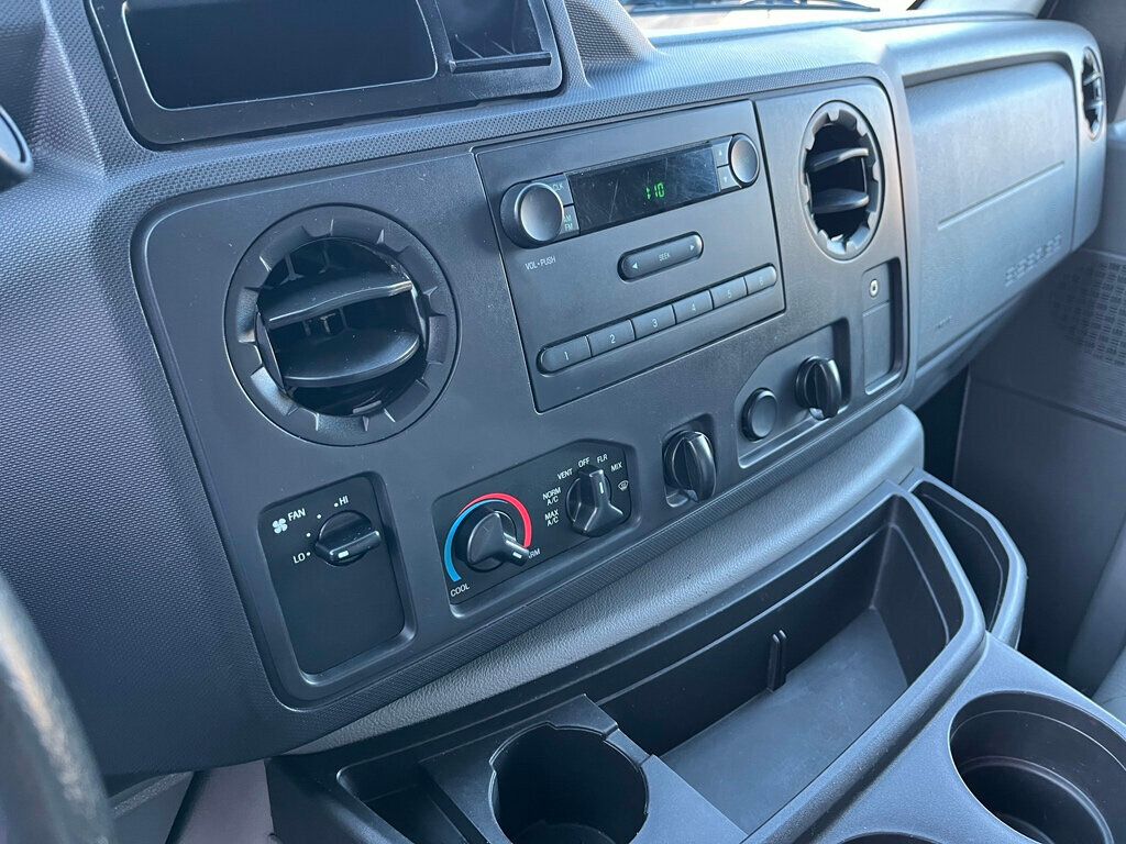 2016 Ford Econoline Commercial Cutaway READY TO WORK - 22939322 - 35