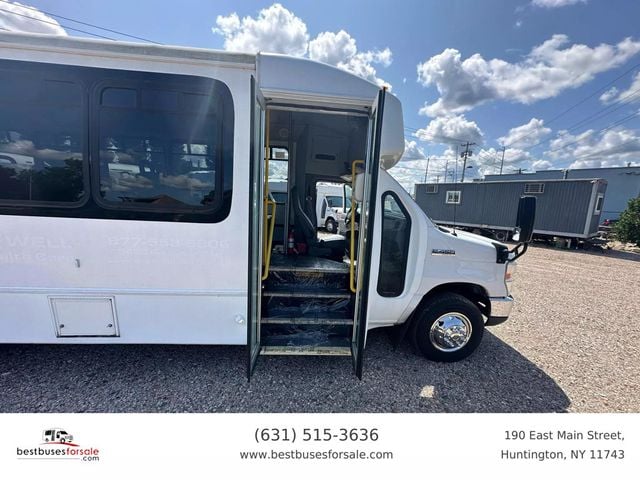 2016 Ford Econoline Commercial Cutaway WHEELCHAIR SHUTTLE BUS FOR SALE - 22371052 - 25