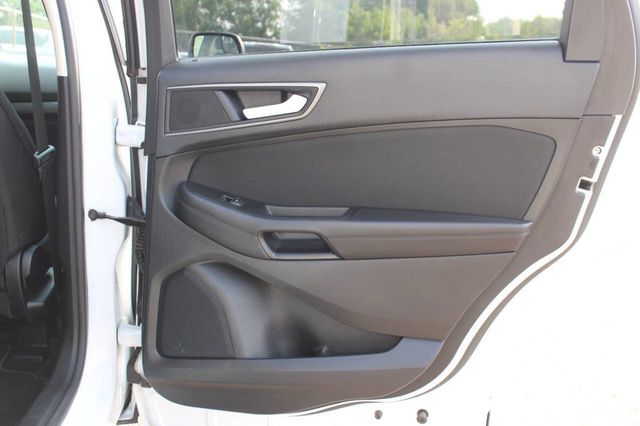 2016 Ford Edge 4dr SE AWD - 22894125 - 14