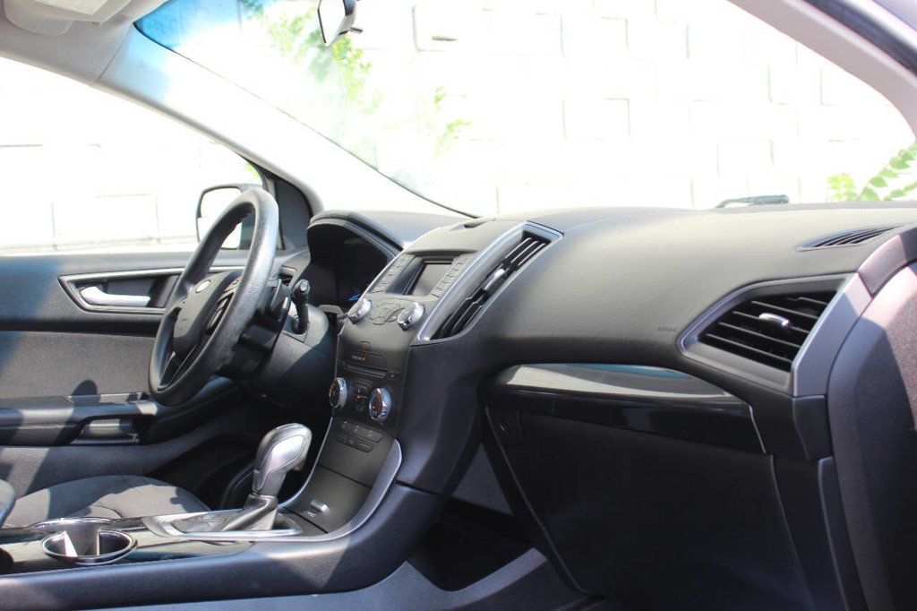 2016 Ford Edge 4dr SE AWD - 22894125 - 16