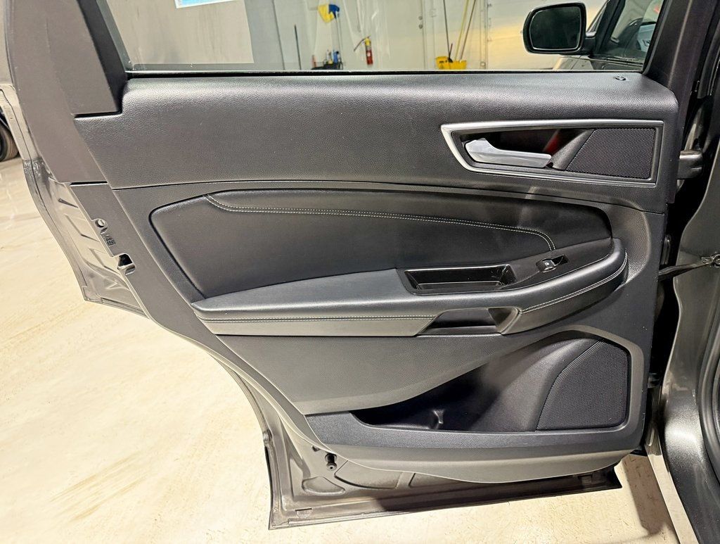 2016 Ford Edge 4dr Titanium AWD - 22934251 - 23