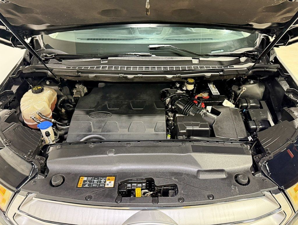 2016 Ford Edge 4dr Titanium AWD - 22934251 - 33