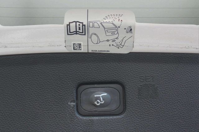 2016 Ford Edge 4dr Titanium AWD - 22930546 - 16