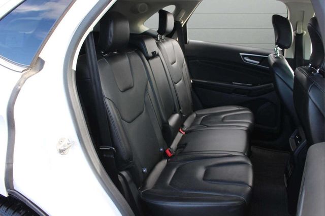 2016 Ford Edge 4dr Titanium AWD - 22930546 - 18