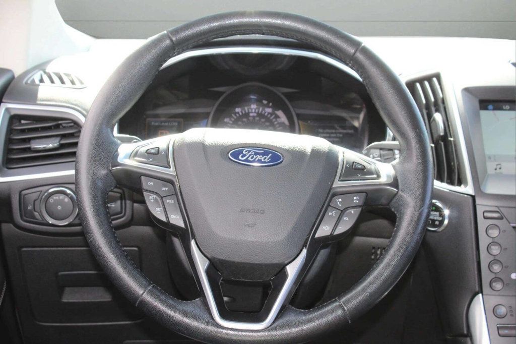 2016 Ford Edge 4dr Titanium AWD - 22930546 - 24