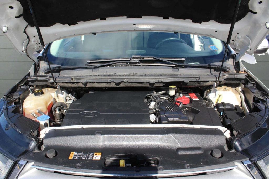 2016 Ford Edge 4dr Titanium AWD - 22930546 - 8