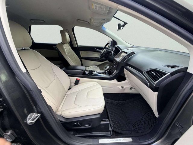 2016 Ford Edge 4dr Titanium AWD - 23037728 - 30