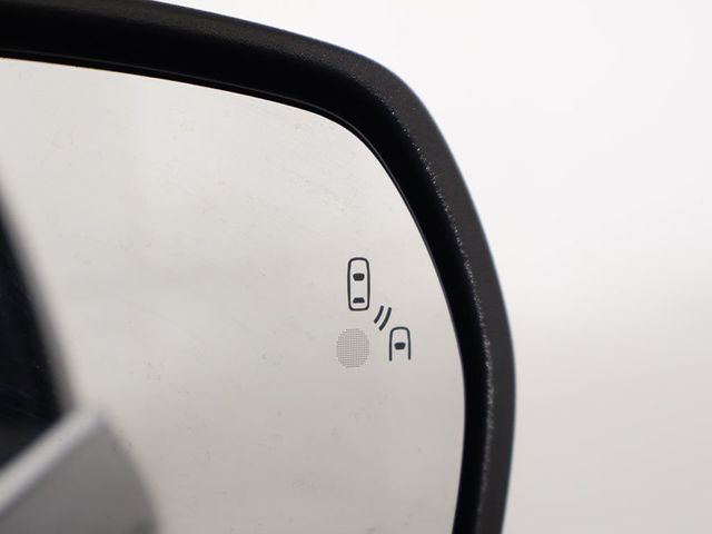 2016 Ford Edge 4dr Titanium AWD - 23003649 - 40