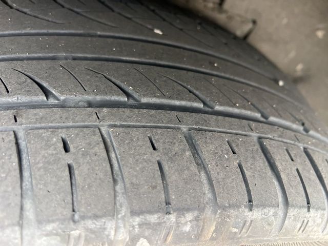 2016 Ford Edge 4dr Titanium AWD - 23003649 - 5