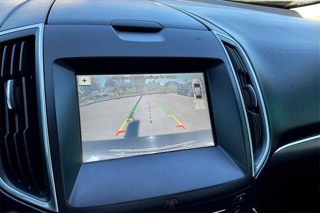 2016 Ford Edge 4dr Titanium AWD - 22932406 - 24