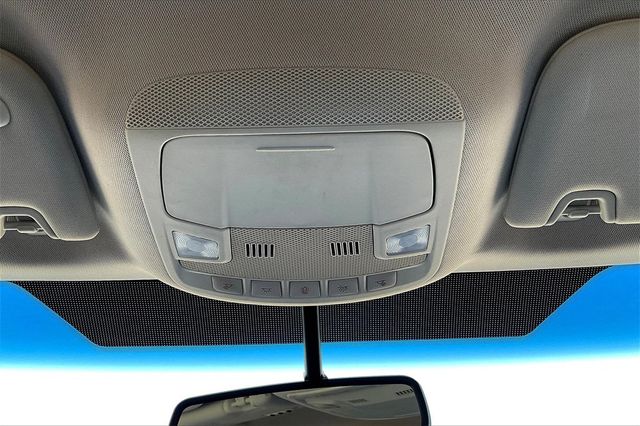 2016 Ford Edge 4dr Titanium AWD - 22932406 - 27